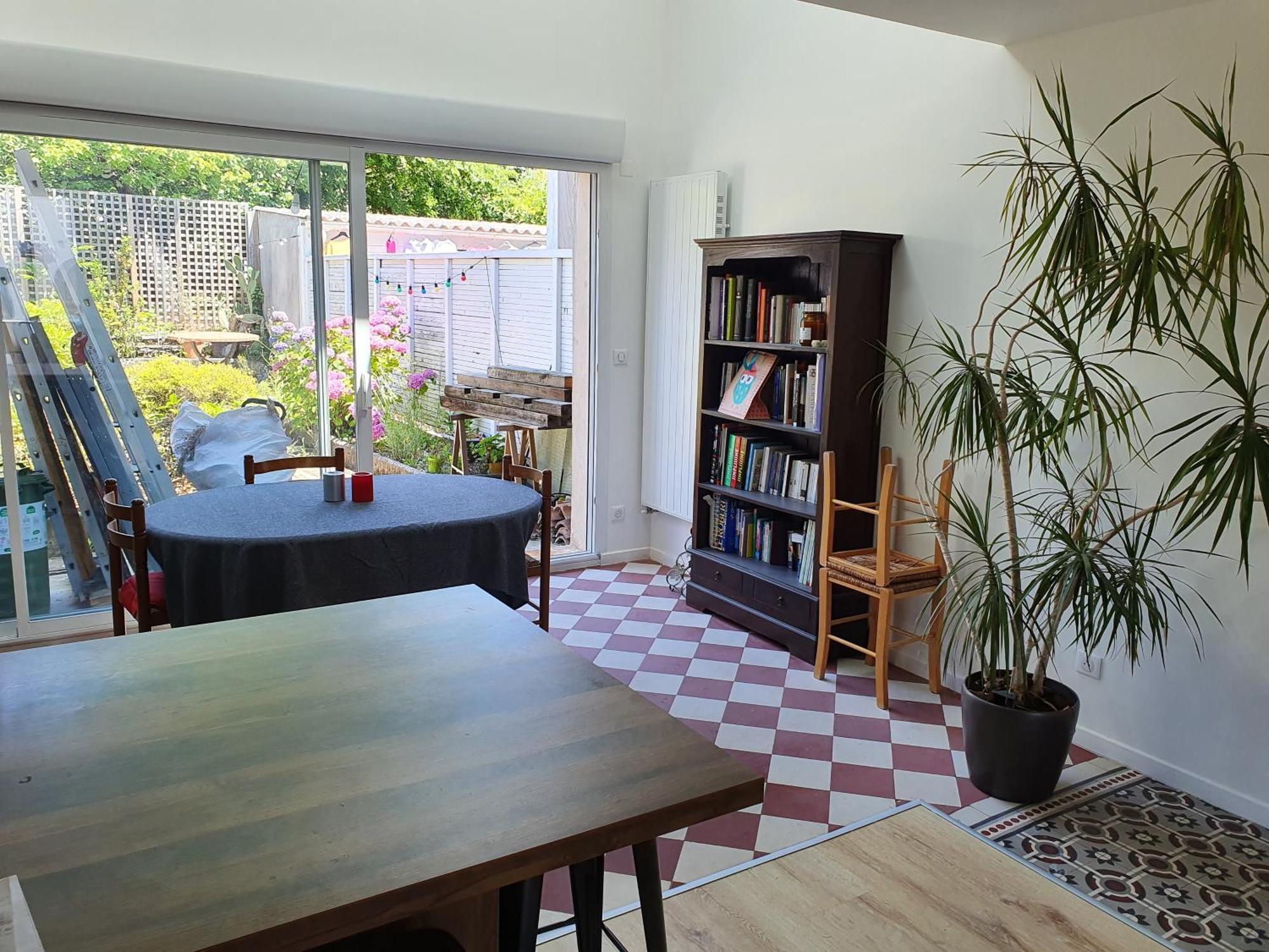 Chambre Privee Chez L'Habitant En Colocation Dans Agreable Maison Avec Jardin - A Private Room In A Shared House With Garden Bordeaux Exterior photo